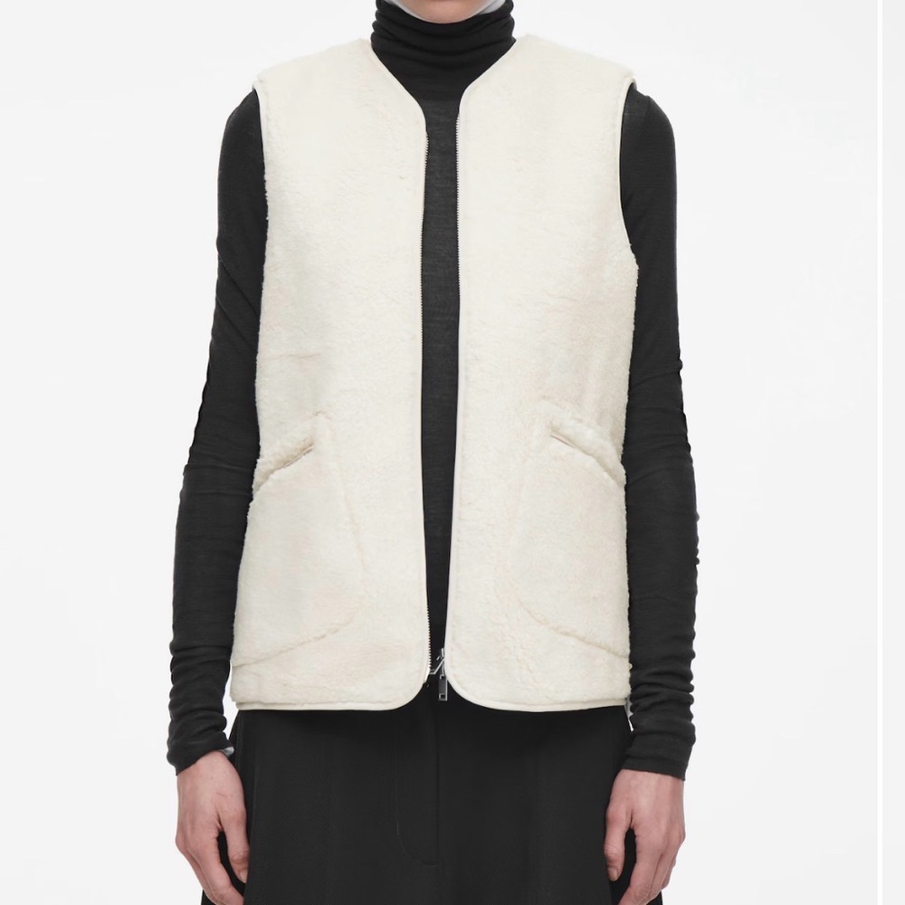 COS Oversized Faux Shearling Vest